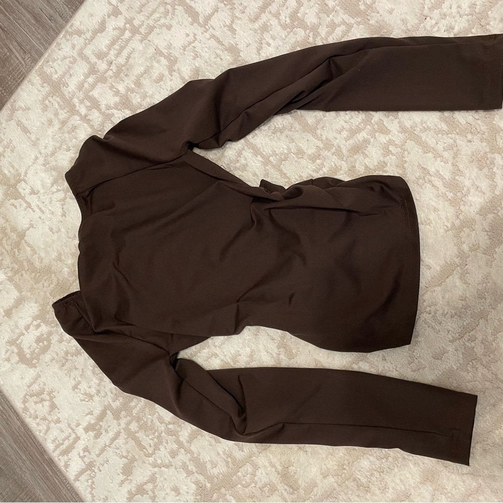 Elegant Brown Women's backless top